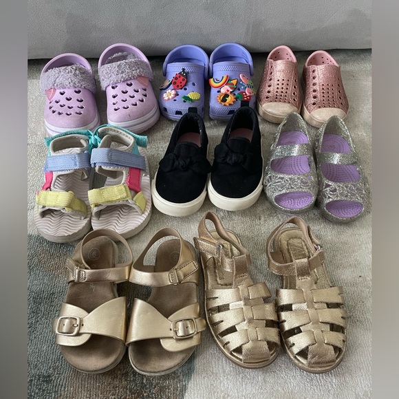 CROCS Shoes 6c Toddler Girl Shoe Lot Summer Zara Croc Native Old